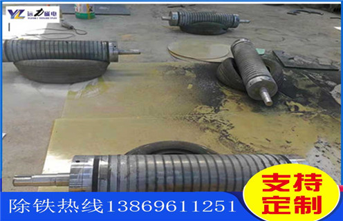 錳礦磁選機(jī)，冶金錳礦磁選機(jī)對礦石混合物進(jìn)行洗凈和分級!_價(jià)格_冶金錳礦磁選機(jī)對礦石混合物進(jìn)行洗凈和分級!皮帶型號_工作原理