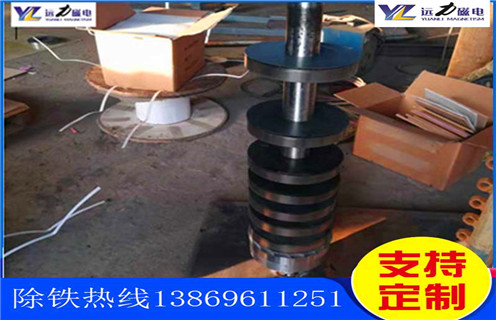 赤鐵礦磁選機，赤鐵礦磁選機在磁輥轉(zhuǎn)到前端位置時注意的問題！_赤鐵礦磁選機在磁輥轉(zhuǎn)到前端位置時注意的問題！廠家_除鐵強磁輥